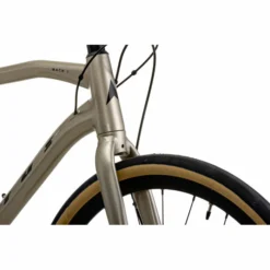 Vitus Mach 3 VR Urban Bike (Claris) -Outlet Bremser Store Vitus Mach 3 VR Urban Bike Claris 202208