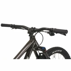 Vitus Nucleus 29 VR Mountain Bike - Black -Outlet Bremser Store Vitus Nucleus 29 VR Mountain Bike 2022 08
